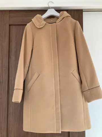 인터 플래닛윙스 코트 여성용 노카라 코트