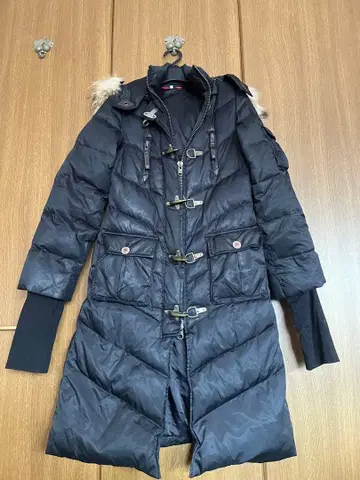 블랙 다운 자켓 후드 부착 38