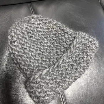 MUHLBAUER 니트 모자