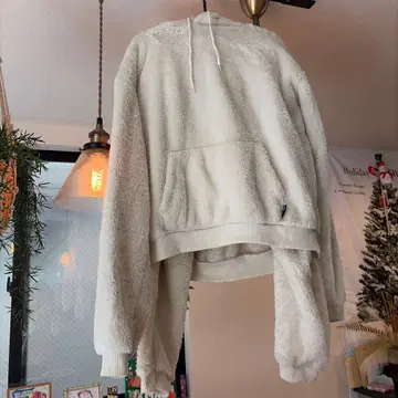 Penfield 보아 셋업 크림색