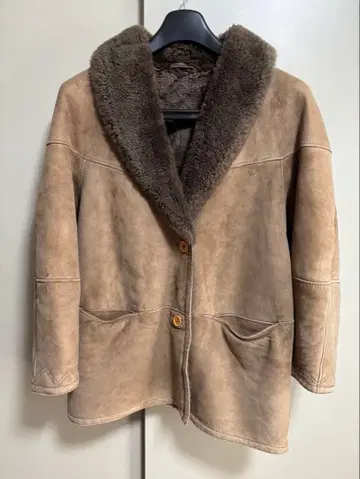 MADE IN SPAIN G.ESTILO 스페인 라무 리얼 무스탕 코트