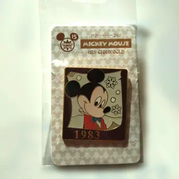 디즈니 스토어 핀 배지 미키