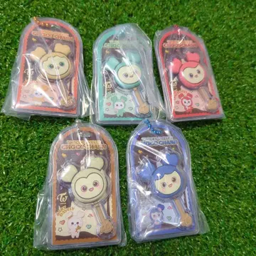 TWICE LOVELYS 초코가케 보로 & 참