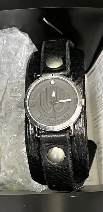 UVERworld 통신 판매 시계