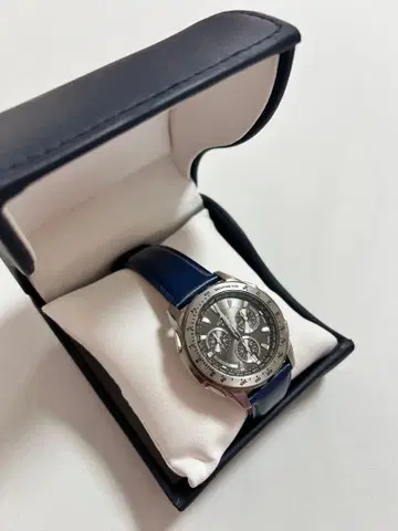 OCEANUS 손목시계 네이비