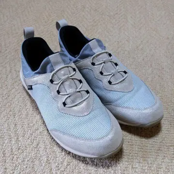 madras Walk 고어텍스 스니커즈 블루 계열 24.5cm