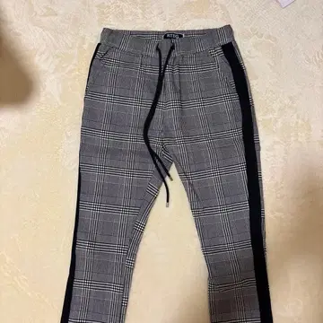 [ 새상품 ] RTEG 체크 무늬 스키니 팬츠