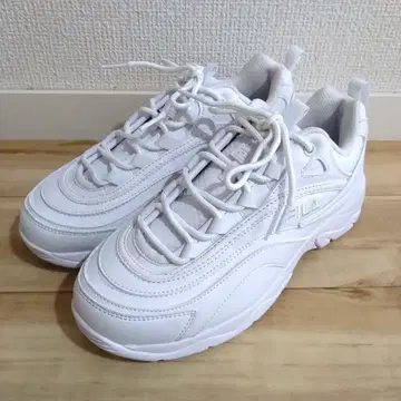 FILA 휠라 화이트 스니커즈 26.5cm