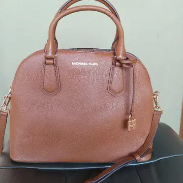 (*^-^*) 마이클 코스 브라운 숄더백