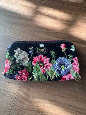 FEILER 꽃무늬 장지갑 미사용품