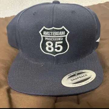 백 채널 스냅백 캡 백 채널