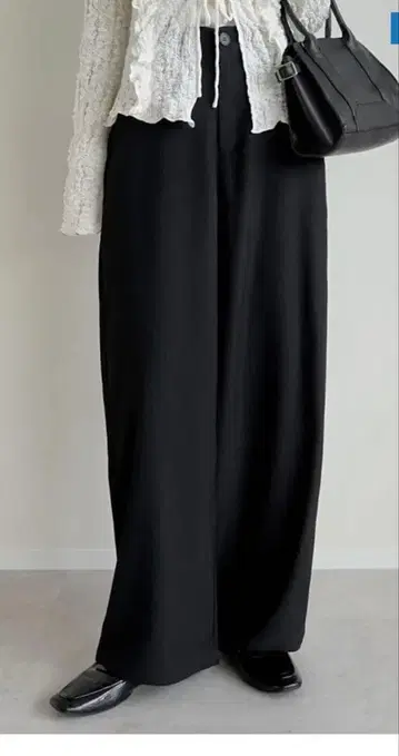 RE.EDIT 블랙 앵클 소프트 커브 팬츠 M 사이즈