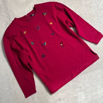 새상품급 아틀리에 인형 자수 울 100% 긴팔 니트