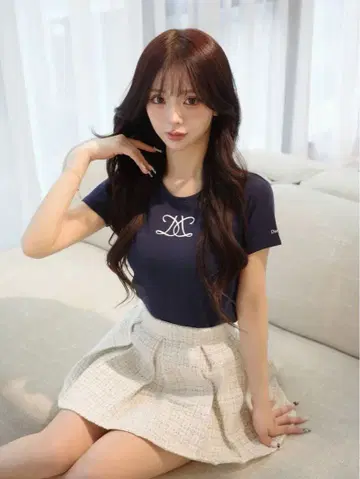 Darich 자수 로고 T셔츠