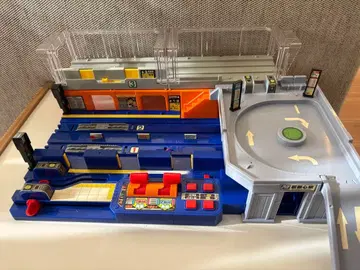 프라레일 가챠트! 액션 스테이션 역 2 건널목