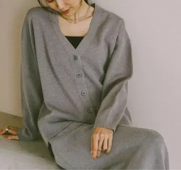 [ 새상품 미사용 ] 글로벌 워크 맨투맨 라이크 V넥 가디건 M