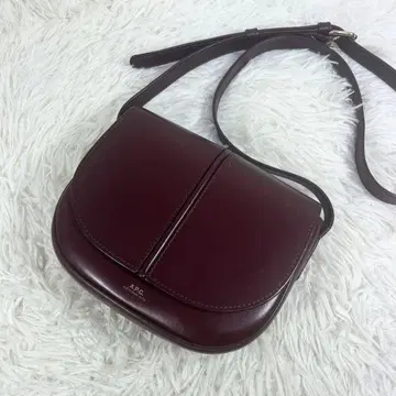 A.P.C. 아페쎄 betty 베티 숄더백 레드