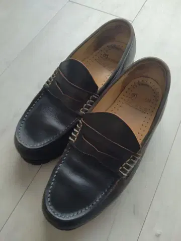 Danner 블랙 로퍼