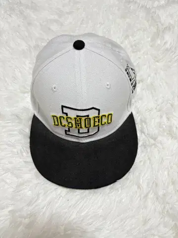 DC SHOE CO. 야구 모자 화이트/블랙