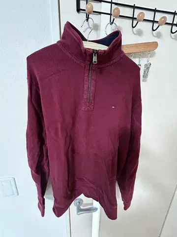 TOMMY HILFIGER 버건디 하프 지퍼 XL