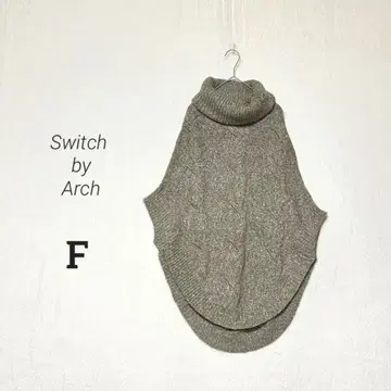 [ Switch by Arch ] 새상품급 터틀넥 케이블 짜임 니트 판초