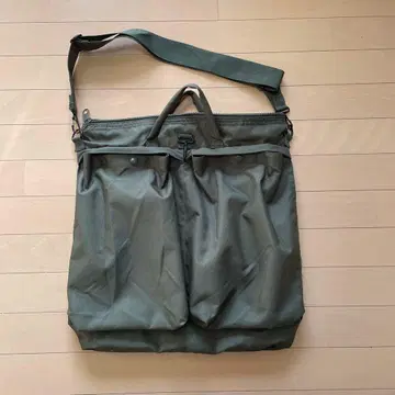 헬멧 백 올리브 그린 숄더백