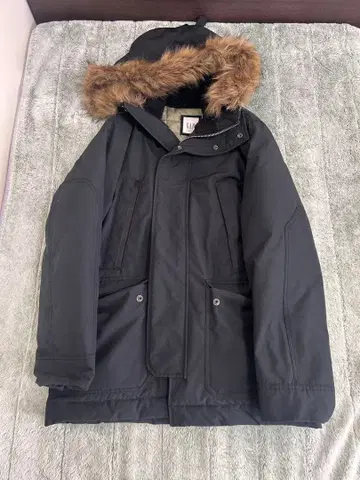 블랙 다운 자켓 퍼 포함