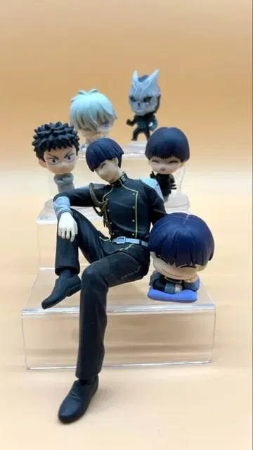 괴수 8호 가챠가챠 등 피규어 6체 세트