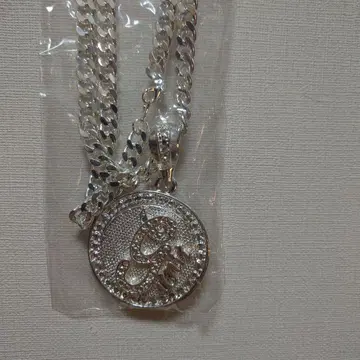 새상품 gunit 목걸이 큐빅 실버 Bboy