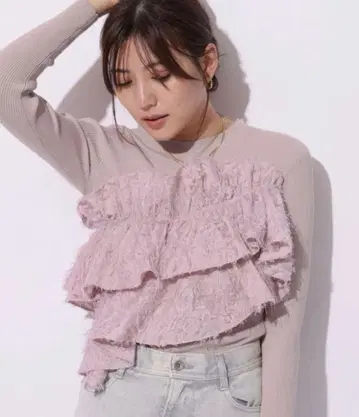 Mystrada 샤기 프릴 니트