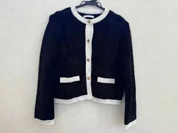 [ 시착만 한 상품 ] 모헤어 헤링본 니트 숏 자켓 긴팔 블랙