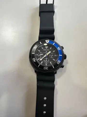 SEIKO 다이버 워치 솔라 크로노그래프 200m 방수
