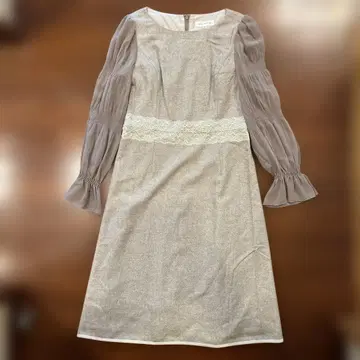 데뷔 드 피오레 레이스 원피스