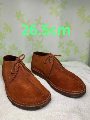 클락스 브라운 스웨이드 레이스업 슈즈