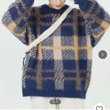 미사용 새상품 FREAK'S STORE 체크 무늬 니트