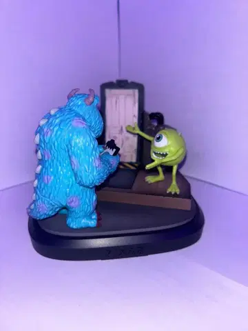 [ 박스 있음 ] 픽사 몬스터즈 잉크 피규어 happy 복권