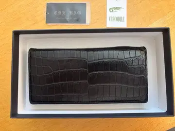 매트 악어 장지갑