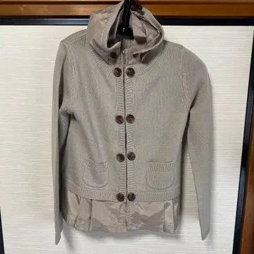 미사용 새상품 Fleur 엘레강트 지퍼 후드 부착 니트 가디건