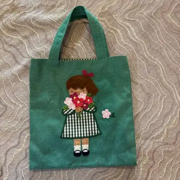 그린 컬러 여아 자수 토트백