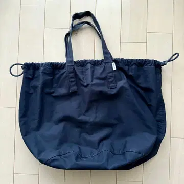 그래프페이퍼 시대. 헬멧 백