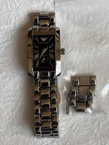 엠포리오 아르마니 Emporio Armani 남녀 공용 새상품급 작동품