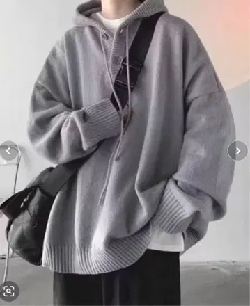 헨리넥 버튼 니트 풀오버 후드티