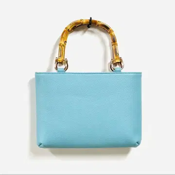 소가죽 슈링크 대나무 토트 가로형 소 스카이블루 신여 축제 대나무 토트백