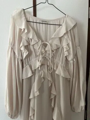 COCODEAL 프릴 롱 원피스 사이즈 2 아이보리