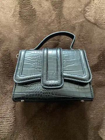 블랙 크로커다일풍 숄더백