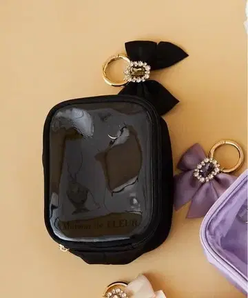 Maison de FLEUR EC 한정판 클리어 파우치 S