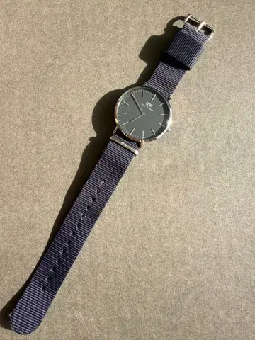 다니엘 웰링턴 블랙 남성용 손목시계