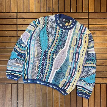 TUNDRA CANADA 3D 케이블 니트 풀오버 스웨터