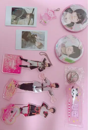 아이돌 아크릴 스탠드, 폴라로이드, 키링, 캔뱃지 9종 세트