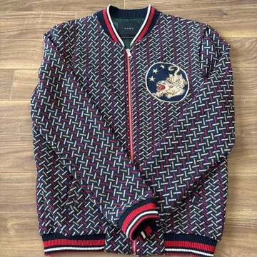 ZARA 자수 디자인 캐주얼 자켓